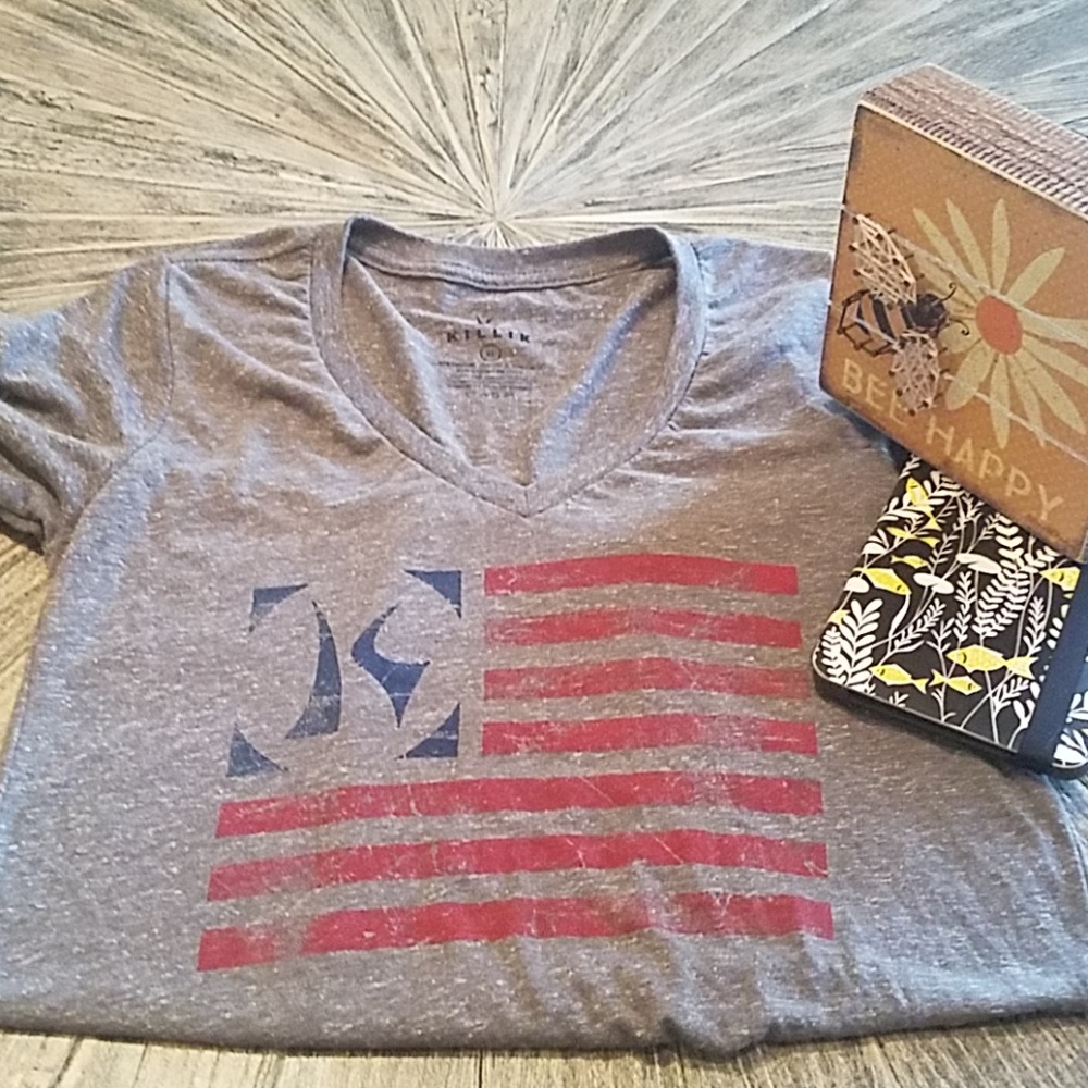 Flag tee